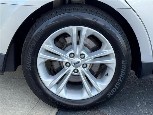 used 2015 Ford Taurus car, priced at $9,898