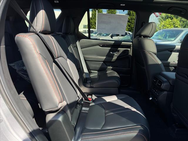 new 2025 Honda Pilot car, priced at $50,895