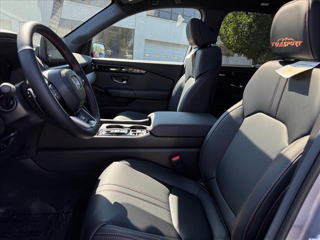 new 2025 Honda Pilot car, priced at $50,895