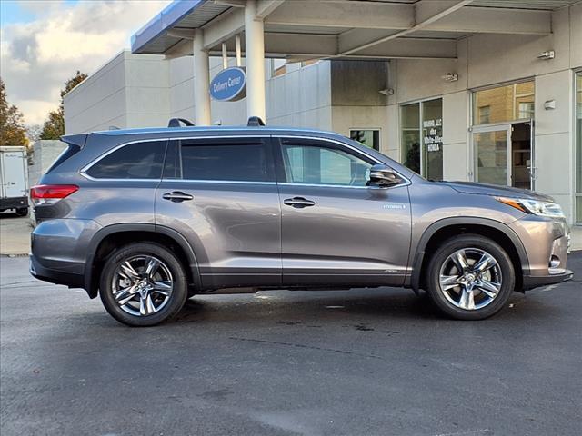 used 2019 Toyota Highlander Hybrid car, priced at $35,698