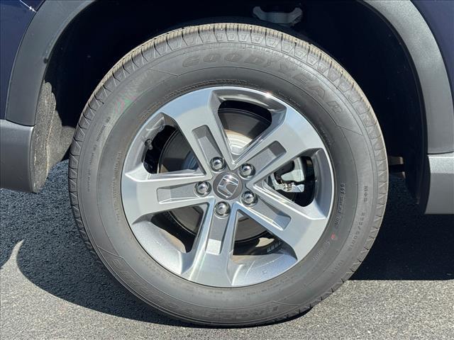 used 2025 Honda Pilot car, priced at $40,998