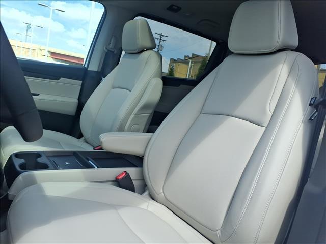 new 2026 Honda Odyssey car, priced at $44,745