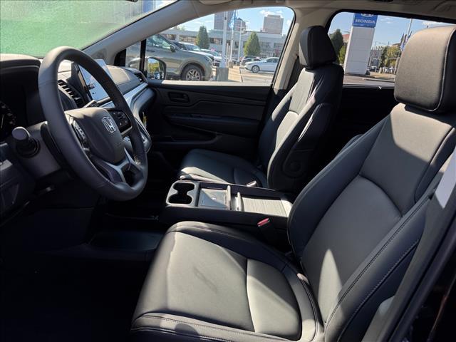 new 2026 Honda Odyssey car, priced at $45,685