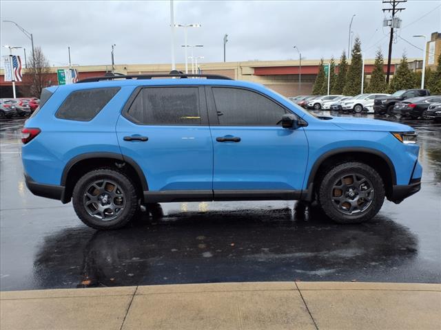 new 2025 Honda Pilot car, priced at $51,735