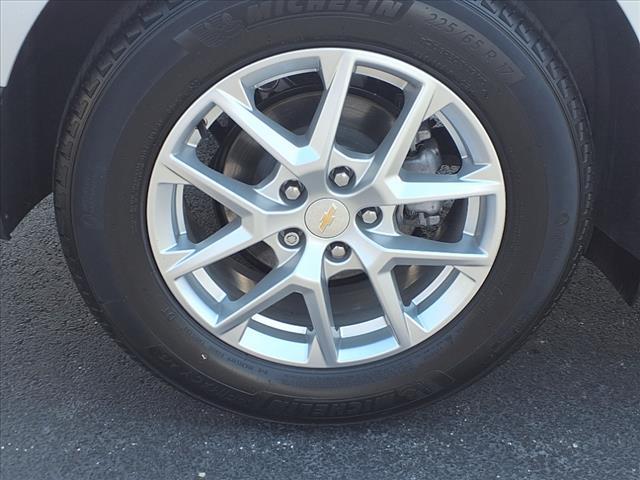 used 2022 Chevrolet Equinox car, priced at $22,998