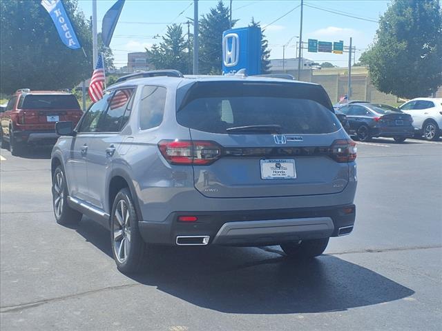 new 2025 Honda Pilot car, priced at $55,715