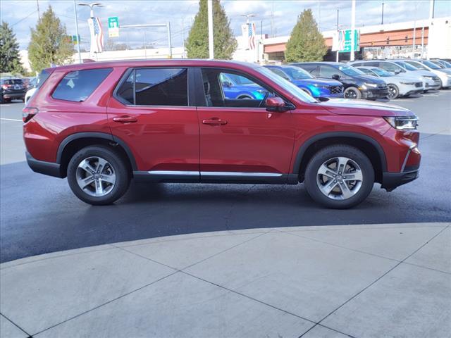 new 2025 Honda Pilot car, priced at $48,200