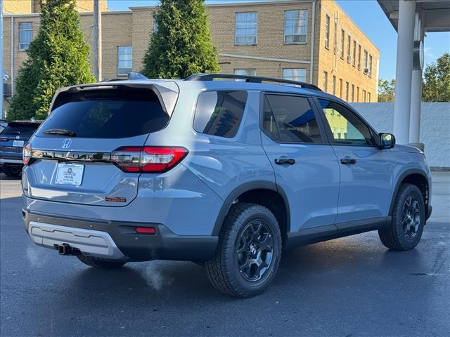 new 2025 Honda Pilot car, priced at $51,350