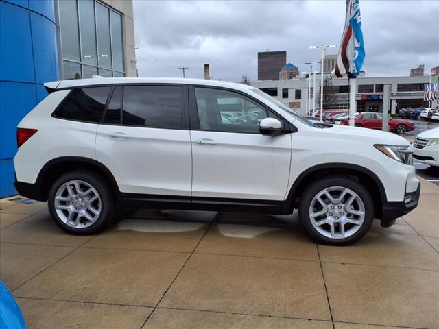 new 2025 Honda Passport car, priced at $44,250