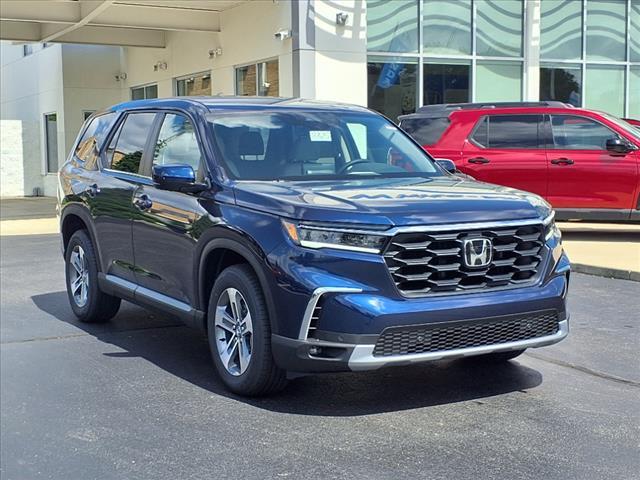new 2025 Honda Pilot car, priced at $47,050