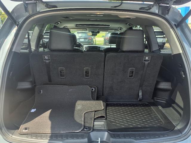 used 2022 Honda Pilot car, priced at $33,998