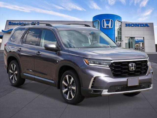 new 2025 Honda Pilot car, priced at $51,685