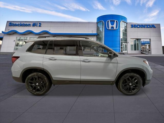 new 2025 Honda Passport car, priced at $50,320