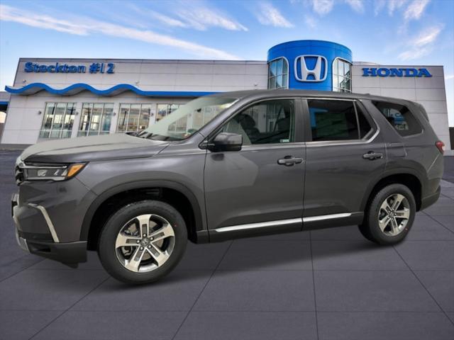 new 2025 Honda Pilot car, priced at $47,425