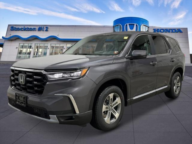 new 2025 Honda Pilot car, priced at $47,425