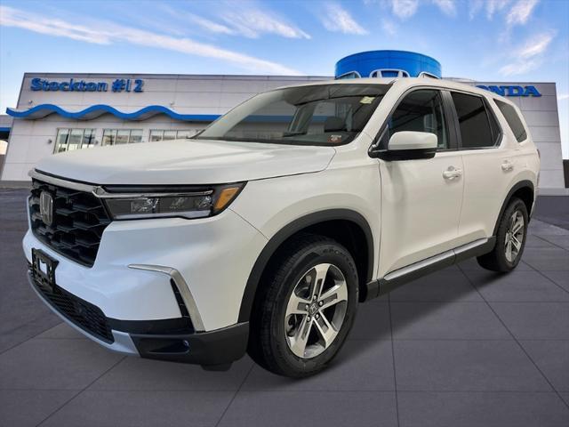 new 2025 Honda Pilot car, priced at $47,150