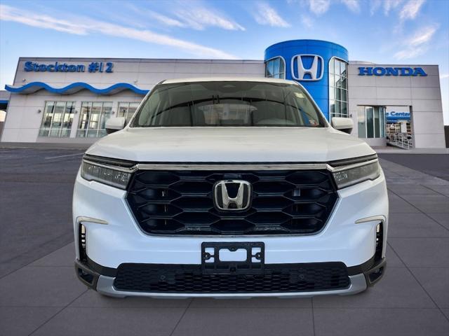 new 2025 Honda Pilot car, priced at $47,450