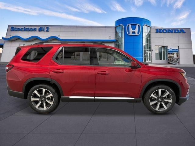 new 2025 Honda Pilot car, priced at $55,360