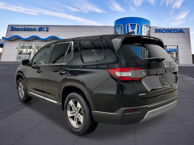 new 2025 Honda Pilot car, priced at $47,725