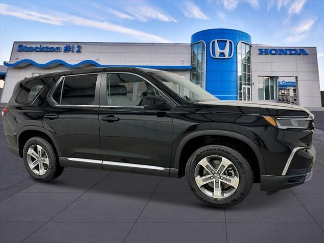 new 2025 Honda Pilot car, priced at $47,725