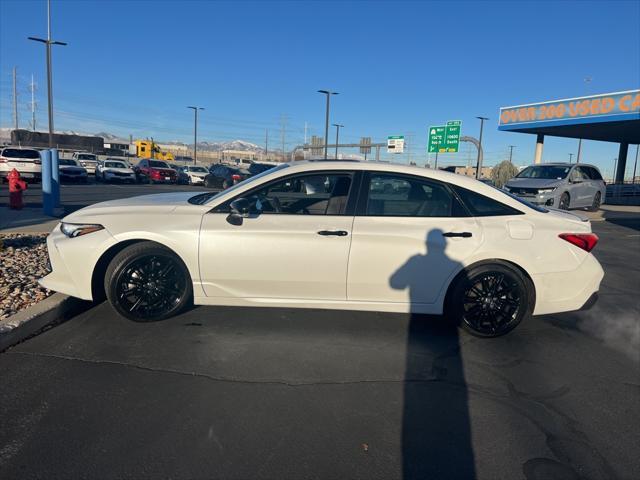 used 2022 Toyota Avalon Hybrid car, priced at $33,458