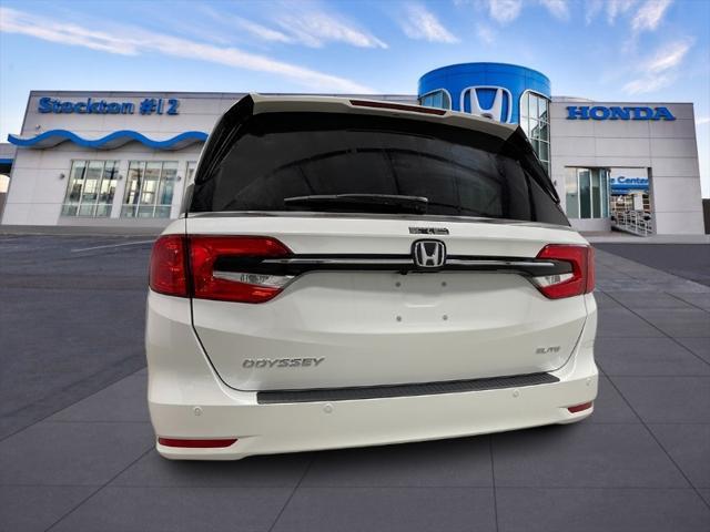 new 2024 Honda Odyssey car, priced at $52,220