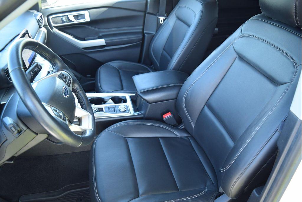 used 2022 Ford Explorer car