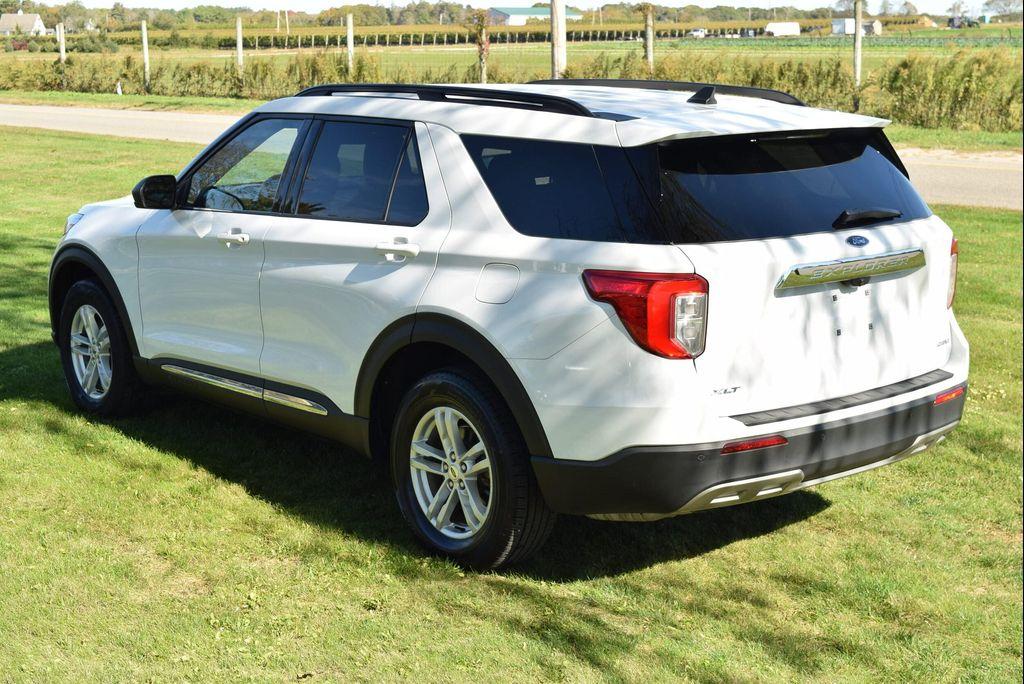 used 2022 Ford Explorer car
