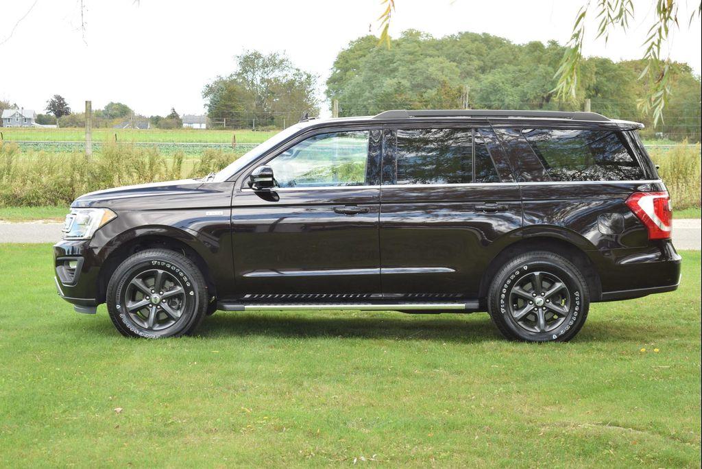 used 2021 Ford Expedition car