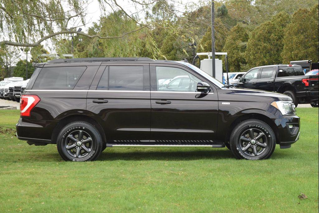used 2021 Ford Expedition car