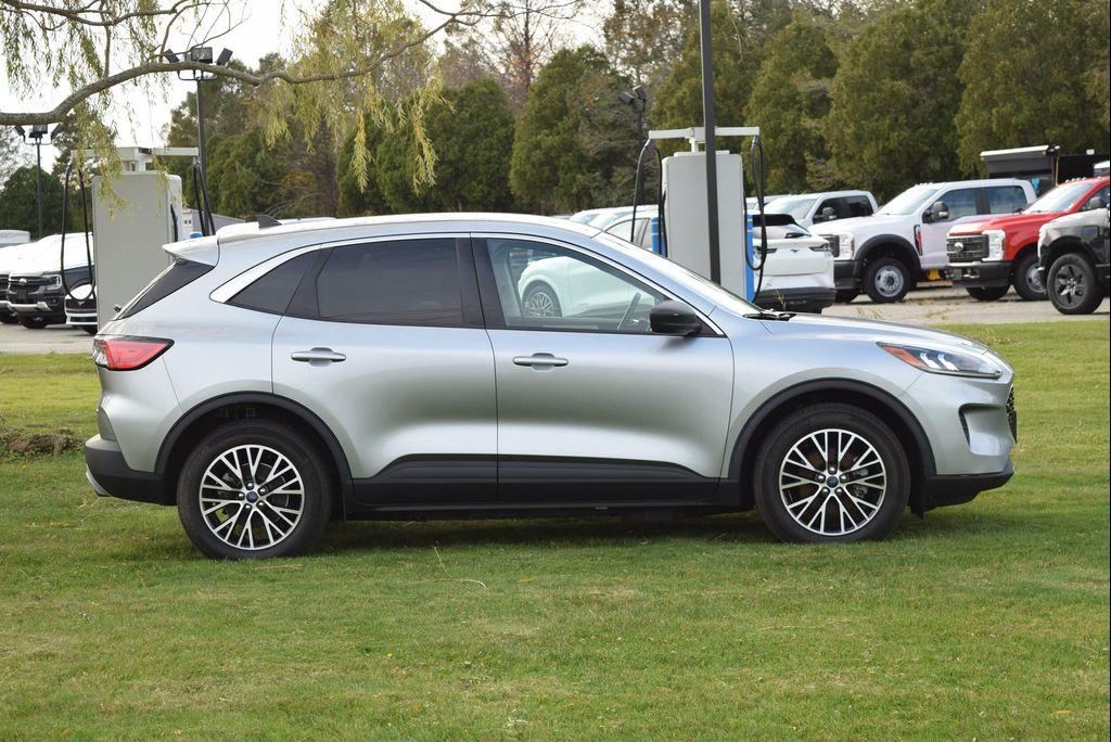 used 2022 Ford Escape car, priced at $20,500
