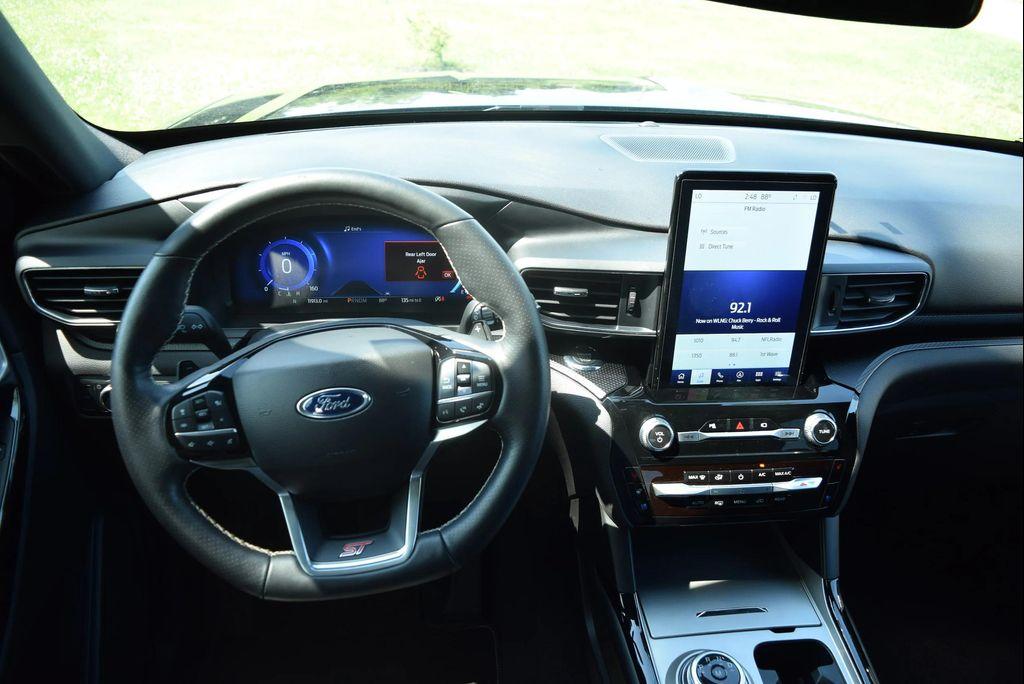 used 2022 Ford Explorer car, priced at $41,990