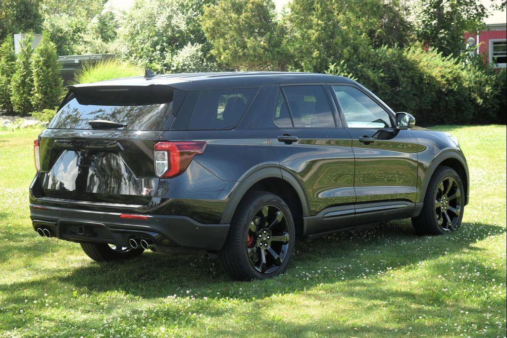 used 2022 Ford Explorer car, priced at $41,990
