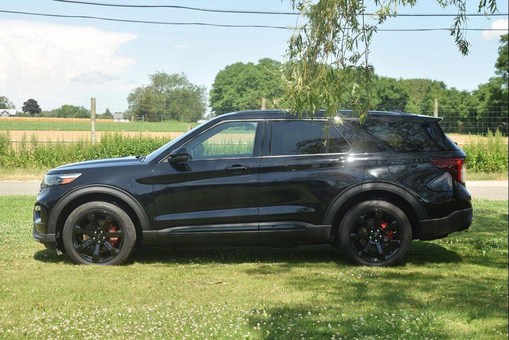 used 2022 Ford Explorer car, priced at $41,990