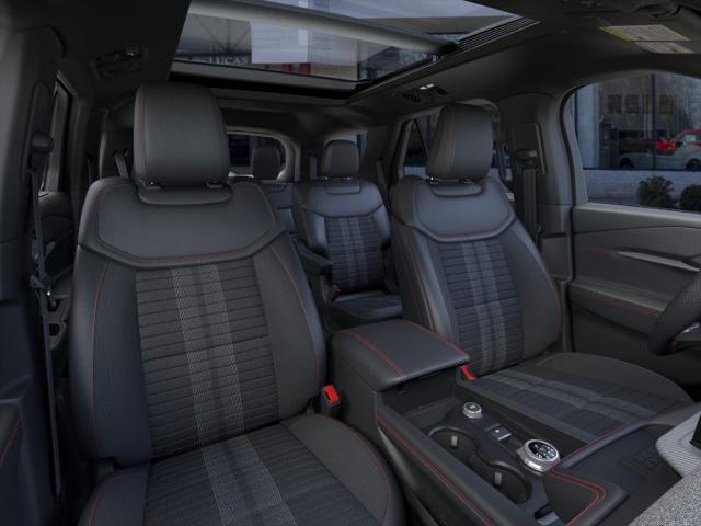 new 2025 Ford Explorer car, priced at $48,881