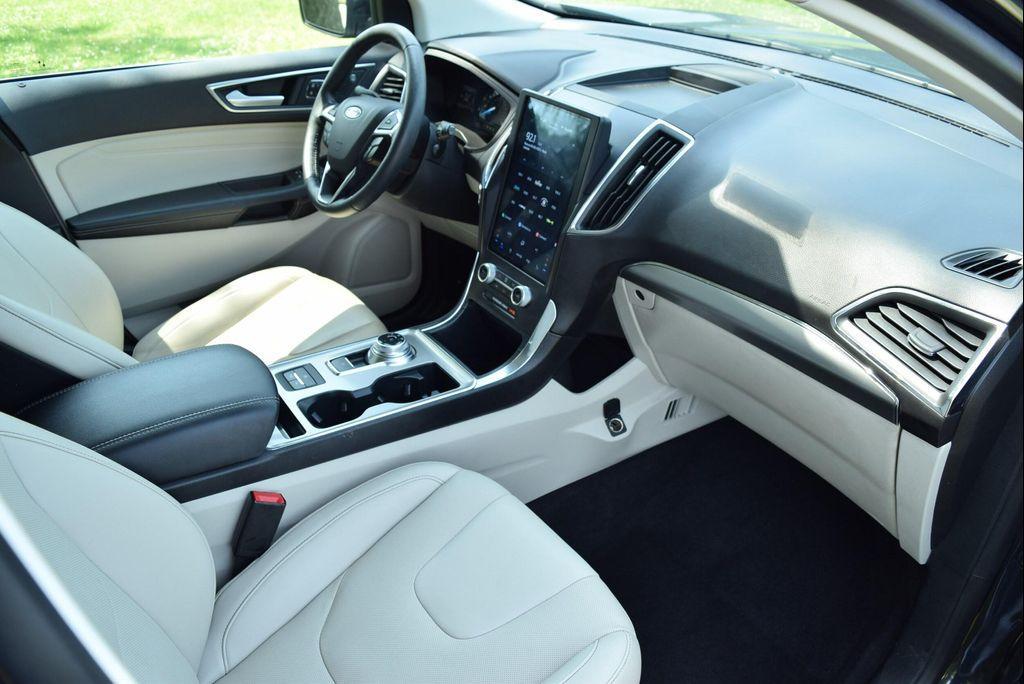 used 2022 Ford Edge car, priced at $24,990