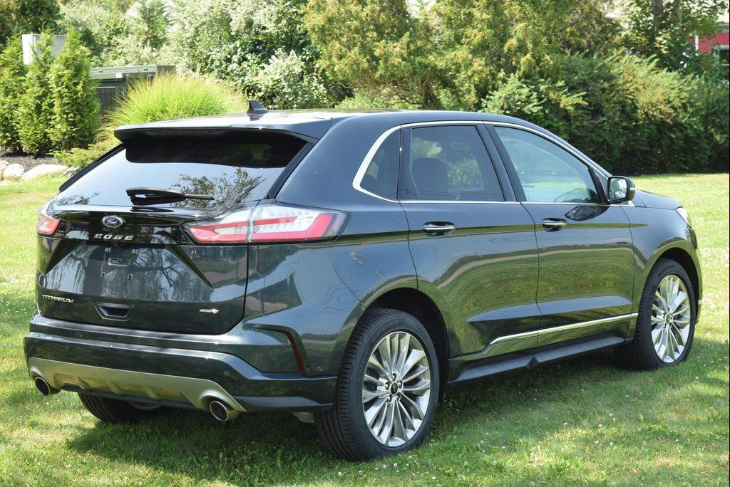 used 2022 Ford Edge car, priced at $24,990