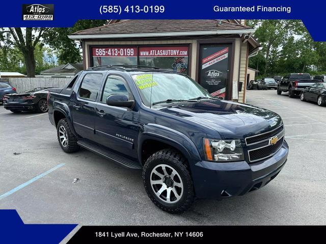used 2011 Chevrolet Avalanche car, priced at $13,995