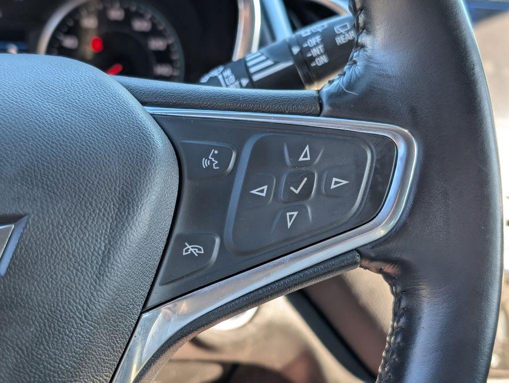 used 2021 Chevrolet Equinox car, priced at $16,693