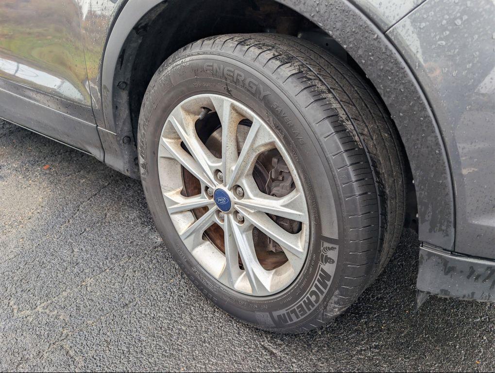 used 2018 Ford Escape car, priced at $15,492