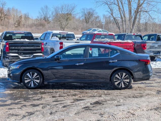 used 2022 Nissan Altima car, priced at $21,250