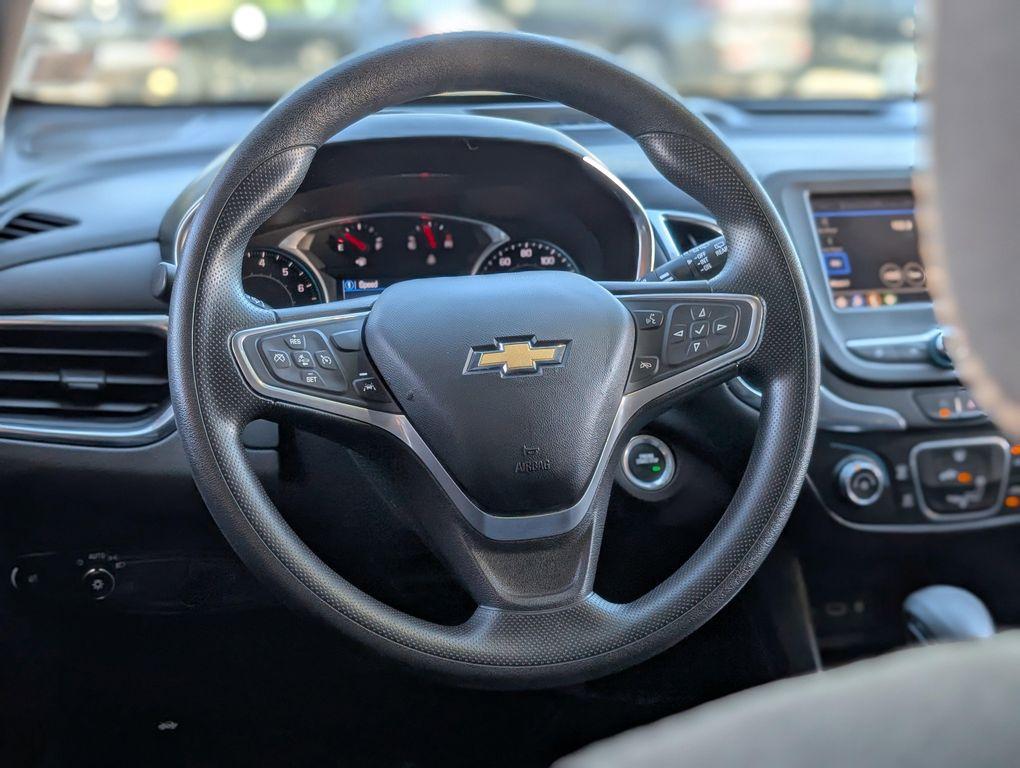used 2022 Chevrolet Equinox car, priced at $21,883