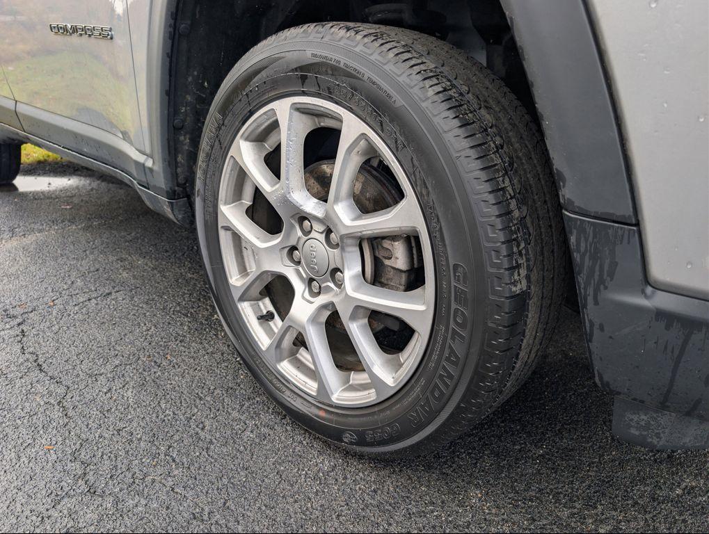 used 2022 Jeep Compass car, priced at $20,781