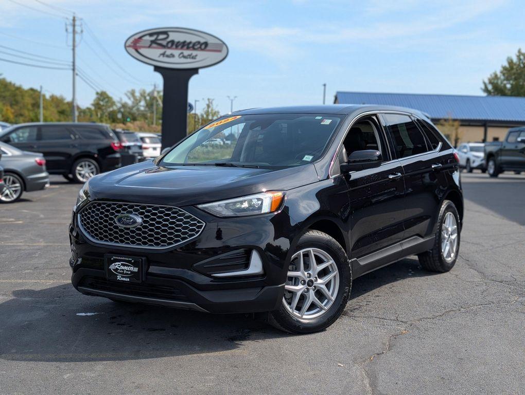 used 2024 Ford Edge car, priced at $25,843