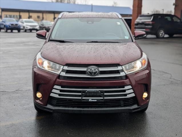 used 2018 Toyota Highlander car, priced at $21,228