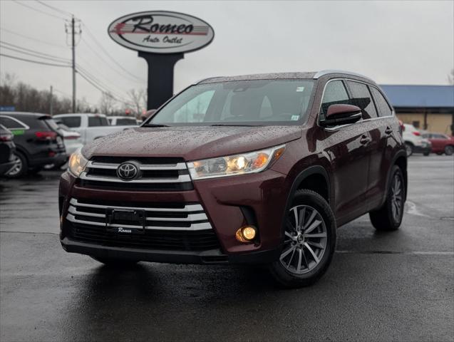 used 2018 Toyota Highlander car, priced at $21,228