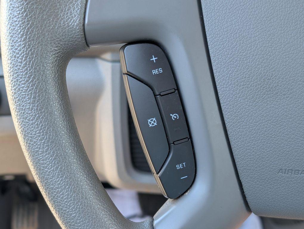 used 2015 Chevrolet Traverse car, priced at $9,498