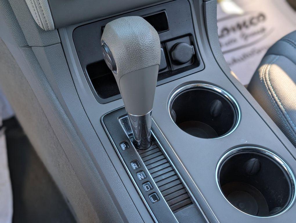 used 2015 Chevrolet Traverse car, priced at $9,498