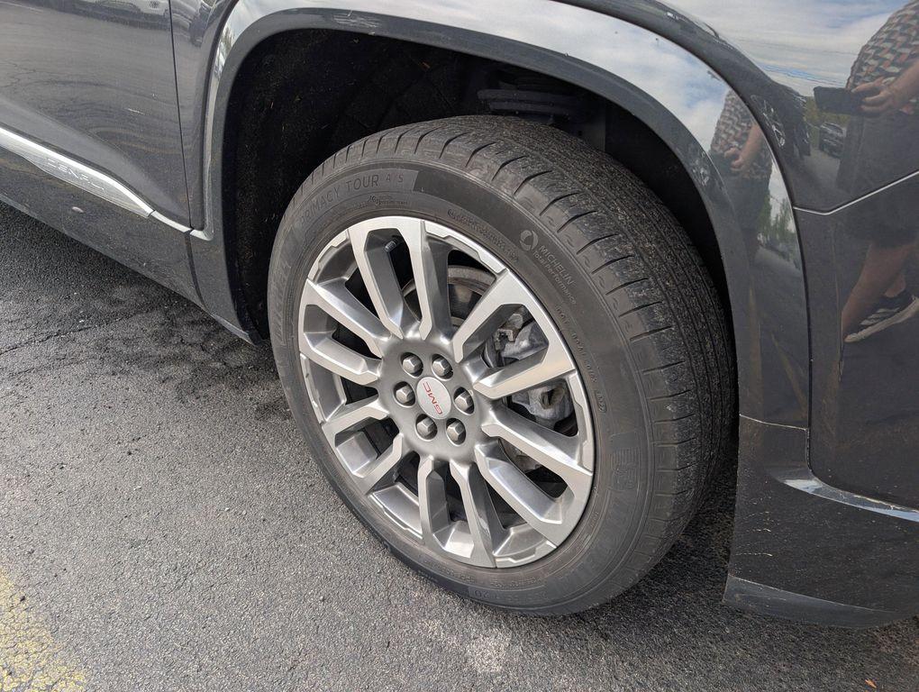 used 2022 GMC Acadia car, priced at $33,753