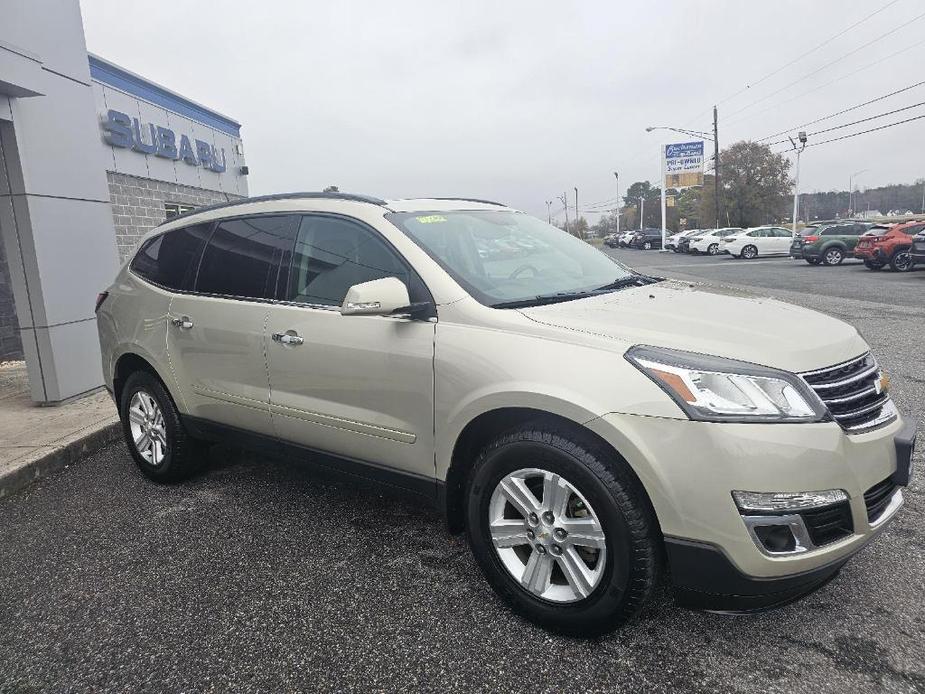 used 2014 Chevrolet Traverse car, priced at $10,789